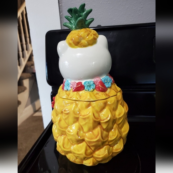 Blue Sky Hello Kitty Pineapple Cannister Cookie Jar - Picture 7 of 12